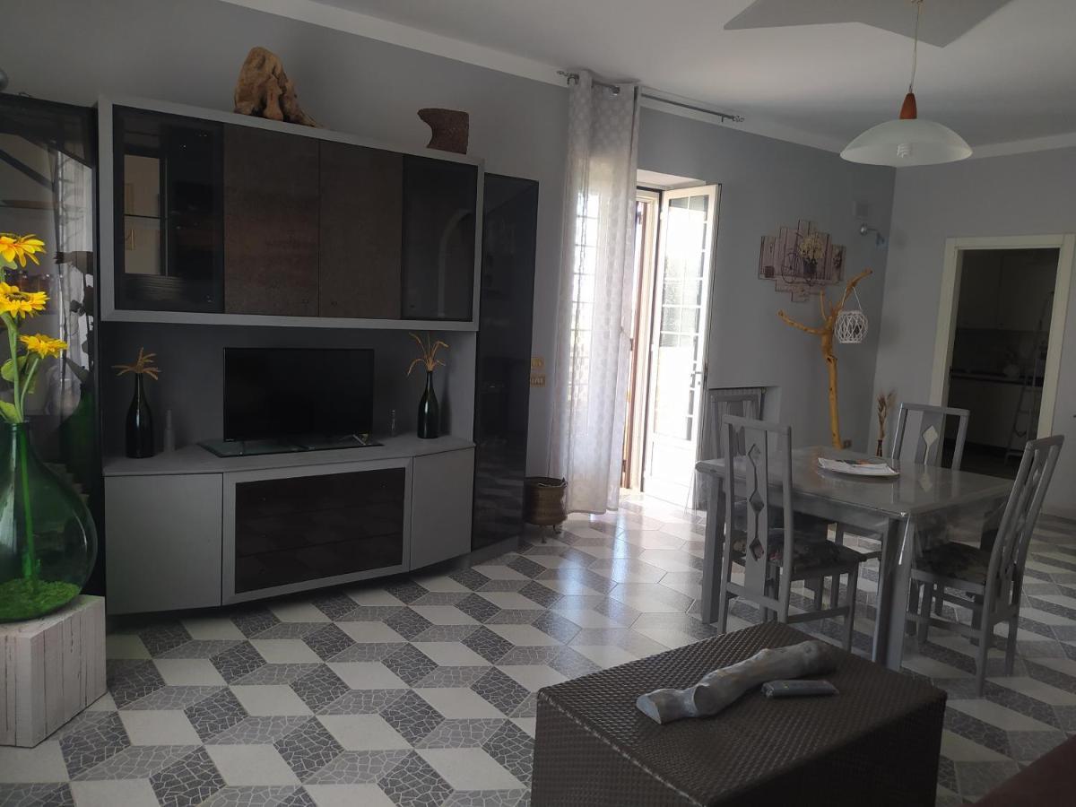 Da Gio - Casa Vacanze A Locorotondo Luaran gambar